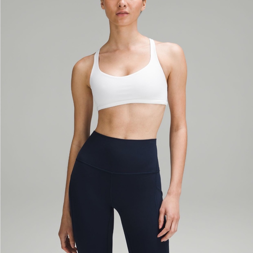 Lululemon free to be wild bra